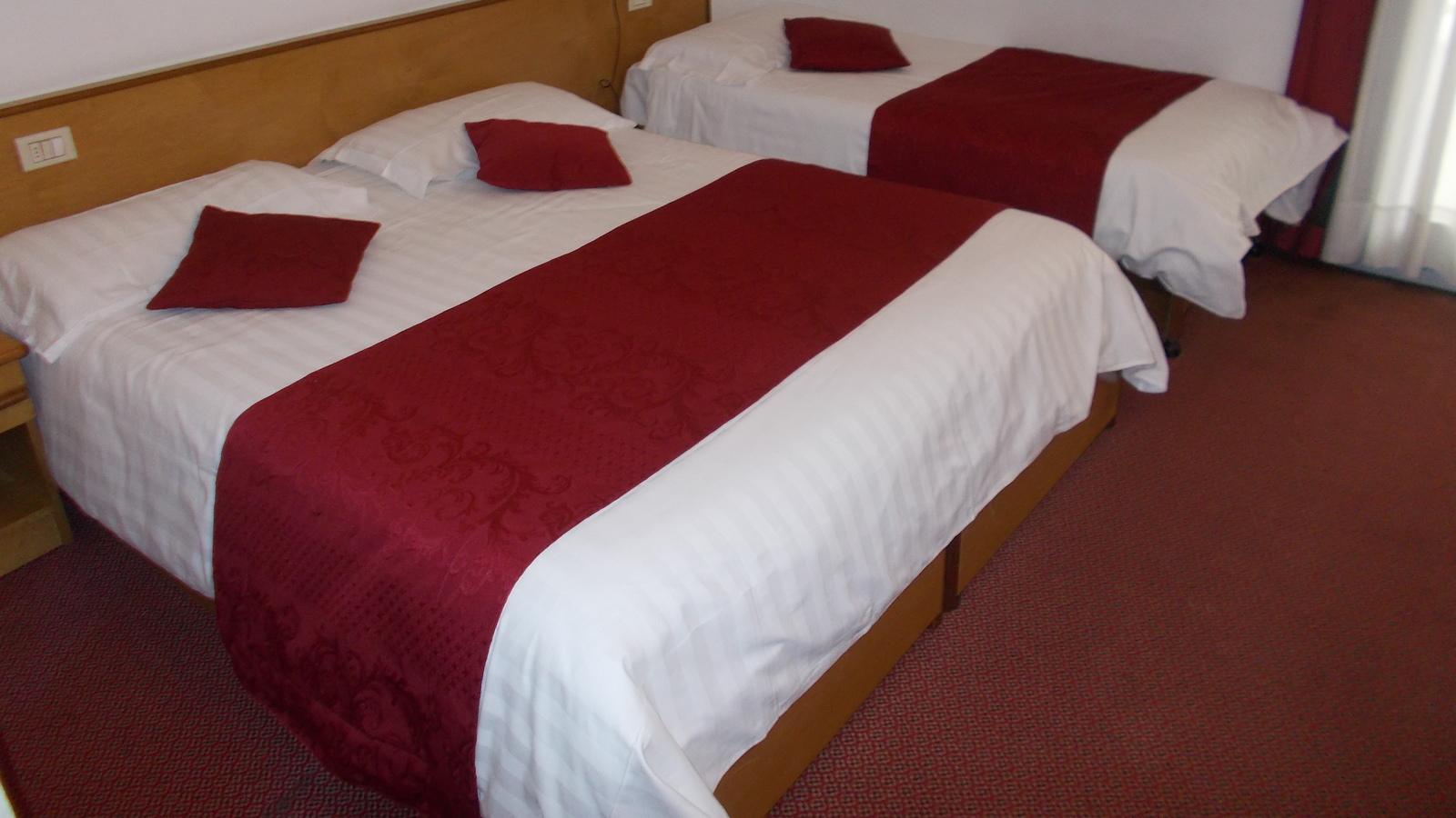 What do you call a hotel room with a jacuzzi